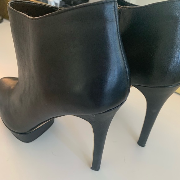 Vince Camuto Black & Gold Leather Stiletto Bootie - Picture 5 of 11